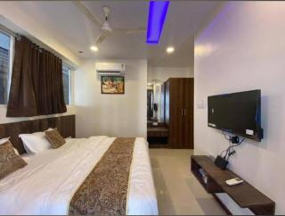 Hotel Delta Deluxe - 1