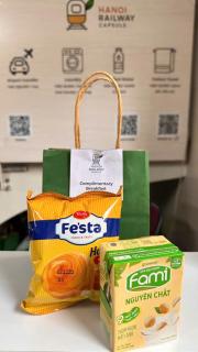 Hanoi Railway Capsule Hostel - 8