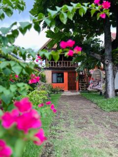 Thai Tom s GuestHouse - 4