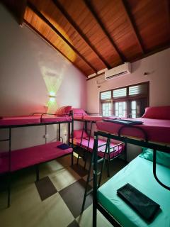 J Walker Hostel - Weligama - 1
