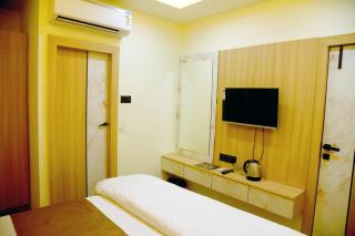 Hotel Shree Radhye Shyam - 7