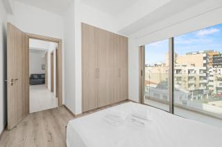 Downtown City View 2 Bedroom Apartment - 9