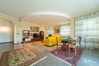 Villa with Pool in Unesco, 4 Room, Parking e Free WiFi - 1