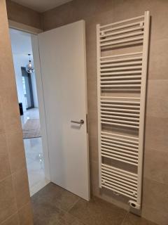 3rd Floor High-End 1BR in Lux-Belair with Parking - 1