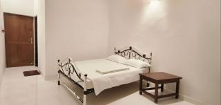 Jove Knight Residency - 2