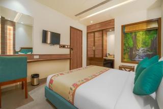 Hotel Amrit view - 4