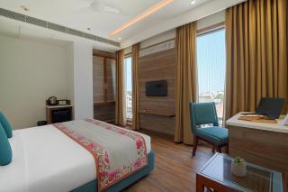 Hotel Amrit view - 0