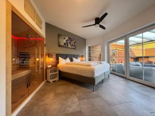 JUNIPRO Luxury Apartments - 6