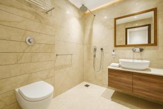 Hotel Comfort view - 2