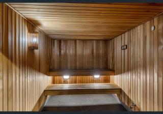 Avalon Maroochydore - 2