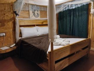 Patience Airport cottages - 8