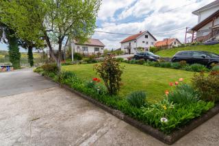 Apartments with parking space Slunj, Plitvice - 18152 - 2
