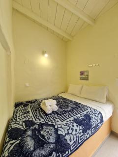 Stefanos Garden3 - 1