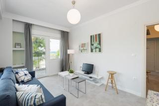 Peraia beachfront apartment - 0