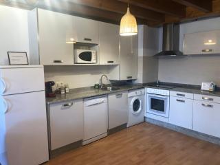 La plaza de llanes, Plaza Parres Sobrino, 6 - 1