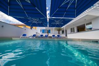 Family-friendly apartments with swimming pool Selce, Crikvenica - 19899 - 1