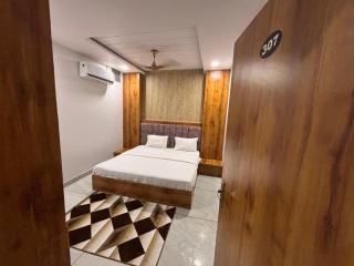 The Hotel Shree Shyam Palace inn - 5