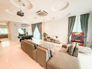 Fairy 2 Pool Villa Ipoh 26 Pax Kbox Snooker Lego - 7