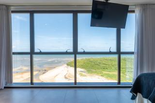 BHS Flat a beira mar 2203 - 6