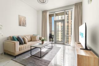 ALiving Luxury 1BR Apartment with City View I Amna Tower, Al Habtoor City - 0