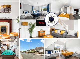 Spacious 3 Bedroom Brighton Home - Near South Downs - Stunning Sea Views - Garden - Pool Table - Free Parking for Cars - 0