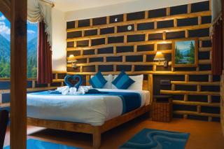 Manu Villa, Manali - A Beautiful Cottage towards Snow Capped Mountains - 3