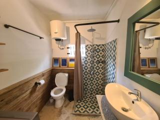 Tipima Guesthouse - Your Cozy Beach Escape - 7