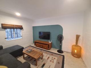 Tipima Guesthouse - Your Cozy Beach Escape - 3