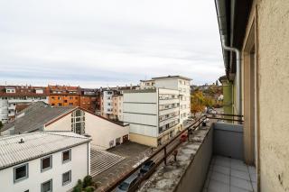 3-Zimmer-6-Einzelbetten-Zentrum-Pforzheim - 8