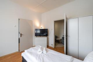 3-Zimmer-6-Einzelbetten-Zentrum-Pforzheim - 1