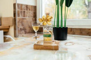 Central Apartment Facing the Cathedral - Chişinău - 3