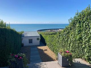 Wave Watcher - Brighton Seaview 4 Bed Escape - 7