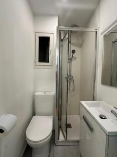Luxury Barcelona Apartment with Stunning Views - 0