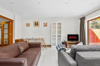 2 BR | Garden Flat | Parking | Early+late check in - 9