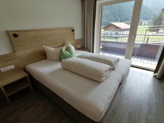 Apartment Zirbe - DeLuxe - 2