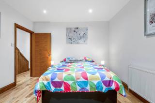 2 BR | Garden Flat | Parking | Early+late check in - 4