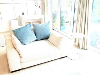 The Retreat Studio - 6