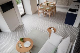 Royar Casa del Reloj - Apartamentos Premium frente Catedral - 3