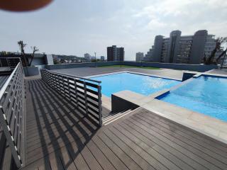 Oceans Apartments Balcony Suite - 5