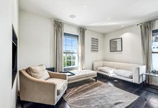 2 Bed Fulham Road Modern Apartment - 8