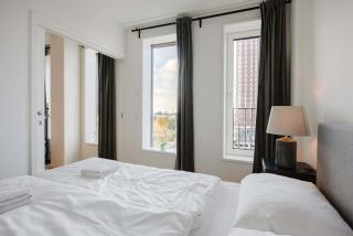 Elegant Apartment Lovely City Views - 9