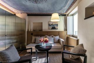 Home Holidays - by MyHomeInComo - 3