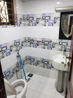 Stylish Furnished Home in Lahore Near Wapda Town - Lahore - 9