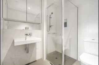 Iconic Elwood Executive 2BR Apt. - 3