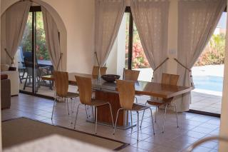 Villa Private Heated Pool Sea Views- Sleeps6 - 4