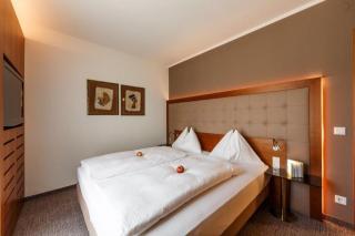 GORITSCHNIGGs Hotel - 1