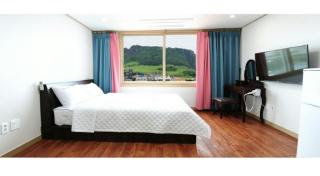 Seongsanpo love Pension - Seogwipo - 3