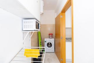 New building - 1 min away from the main road - 6