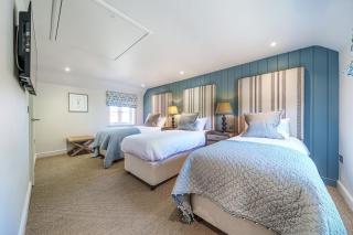 Hamilton House 2 bedrooms - 4