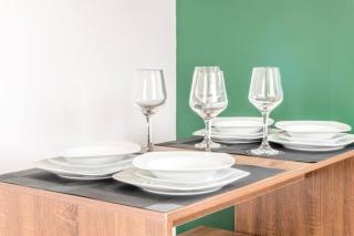 Centralised 2 Bedroom Property by Prestige Lets - 4